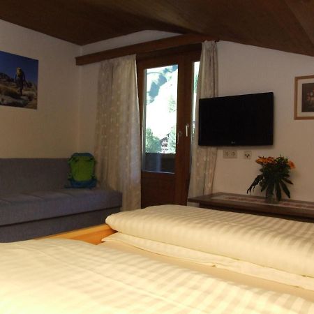 Sporthaus Troger Hotel Sankt Jakob in Defereggen Buitenkant foto