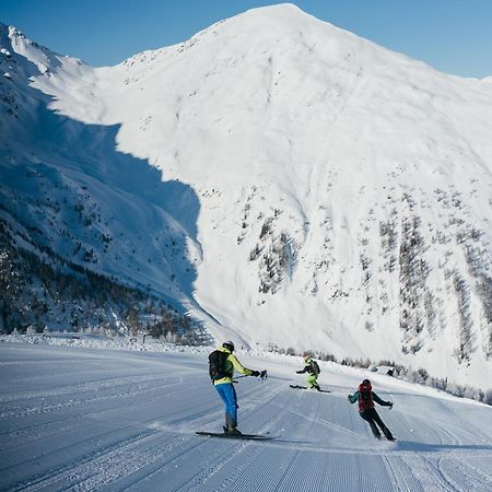 Sporthaus Troger Hotel Sankt Jakob in Defereggen Buitenkant foto