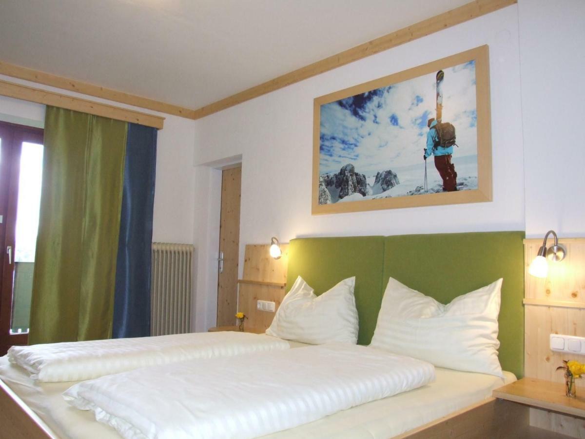 Sporthaus Troger Hotel Sankt Jakob in Defereggen Buitenkant foto
